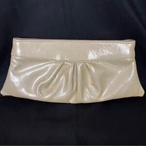 LAUREN MERKIN Clutch Purse Pearl Patent Leather Cocktail Party Formal Wedding